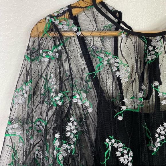 Urban Outfitters Black White Green Embroidered Floral Sheer Romper - Picture 5 of 8